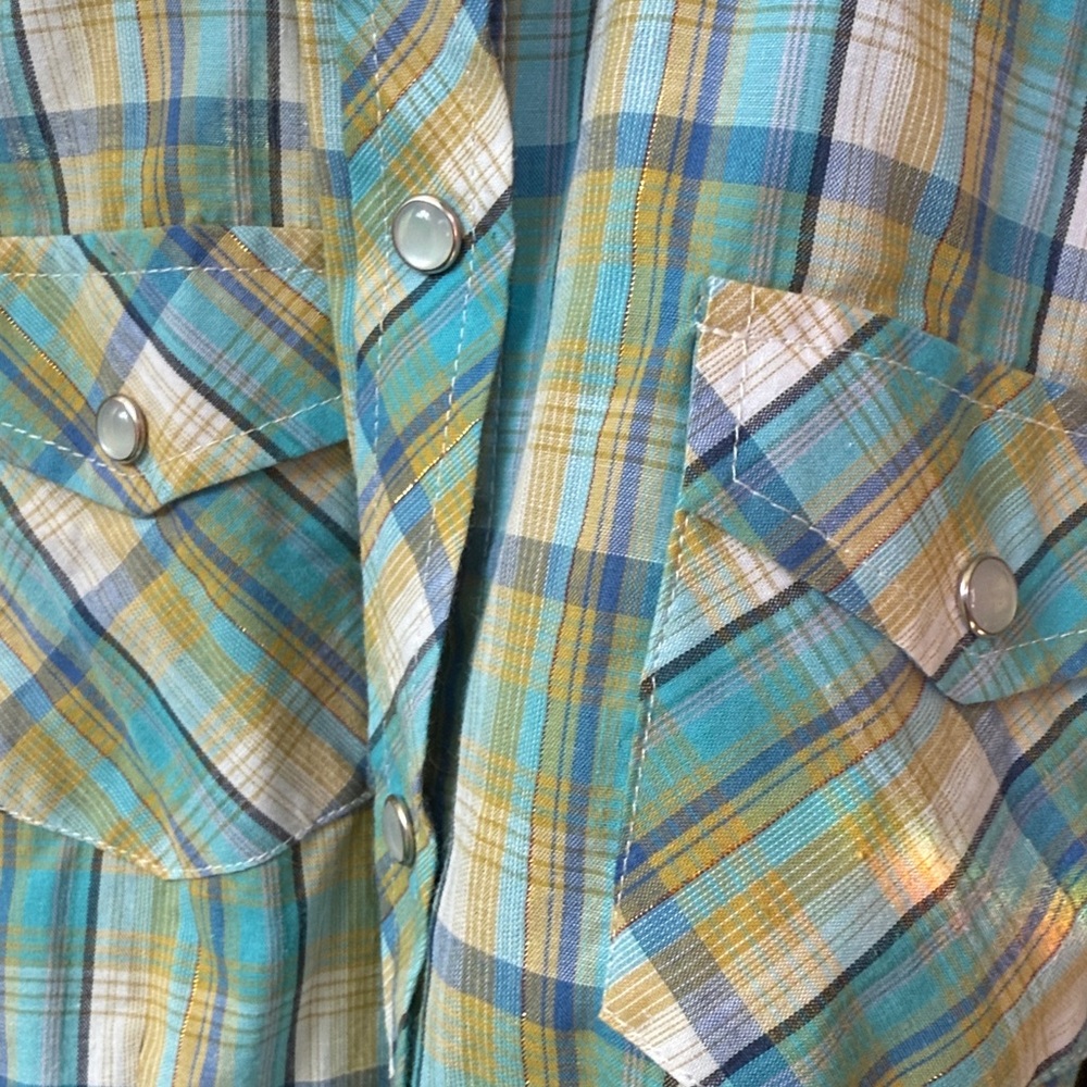 Roper Women's western Plaid Button Down Shirt - w gold thread down the stripe - Picture 7 of 7